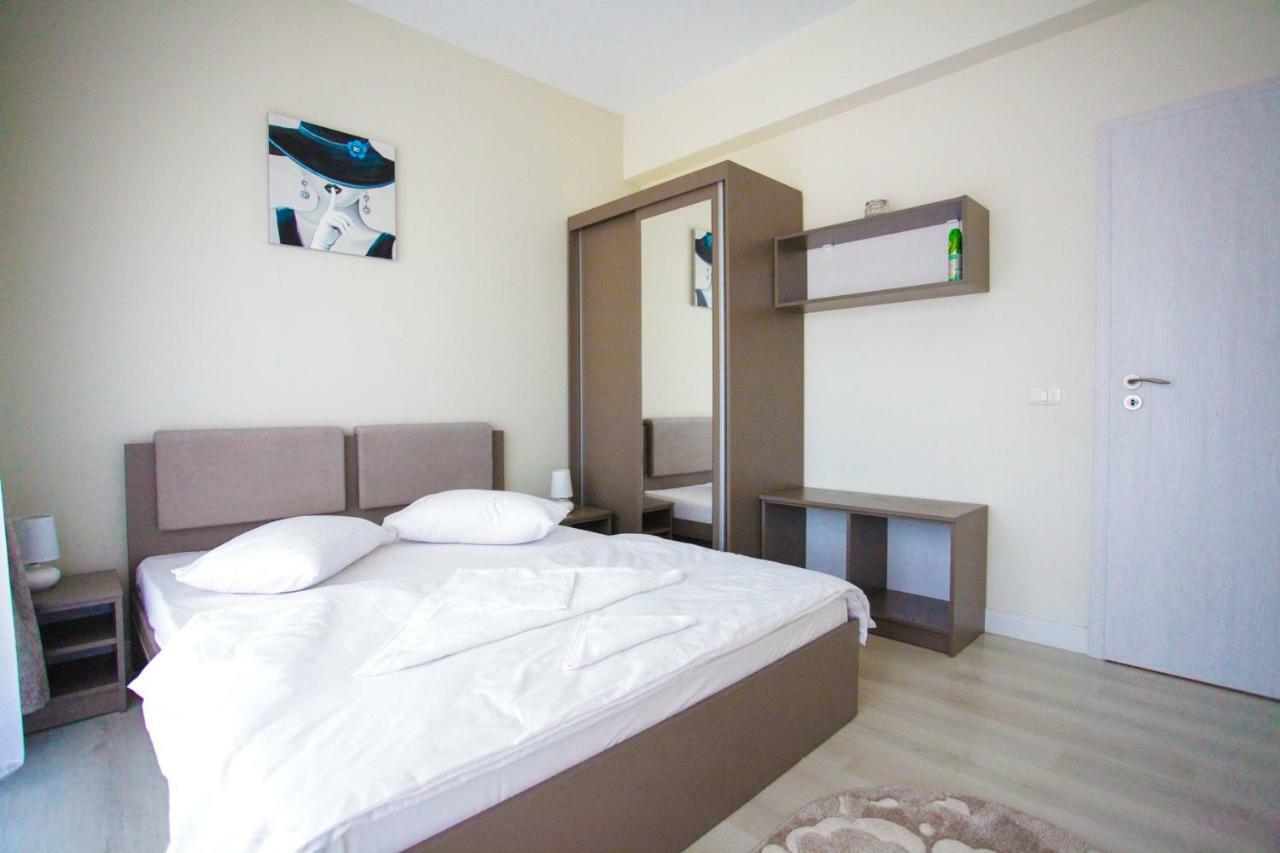 Luiza Apartament - Bavaro Residence - Mamaia Nord Năvodari Kültér fotó